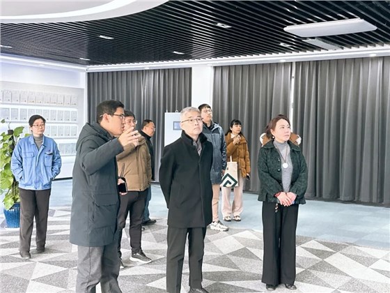 唯亭街道人大工委主任羅宏斌一行赴我司參訪調(diào)研插圖2 唯亭街道人大工委主任羅宏斌一行赴我司參訪調(diào)研插圖2