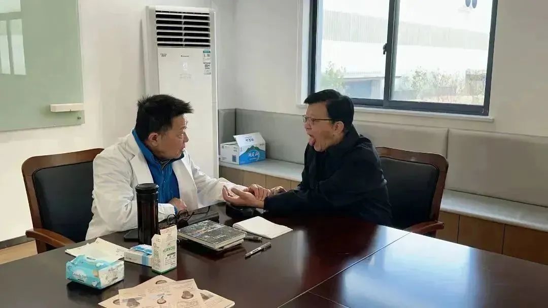 中醫(yī)義診進(jìn)協(xié)昌，員工享受惠健康！